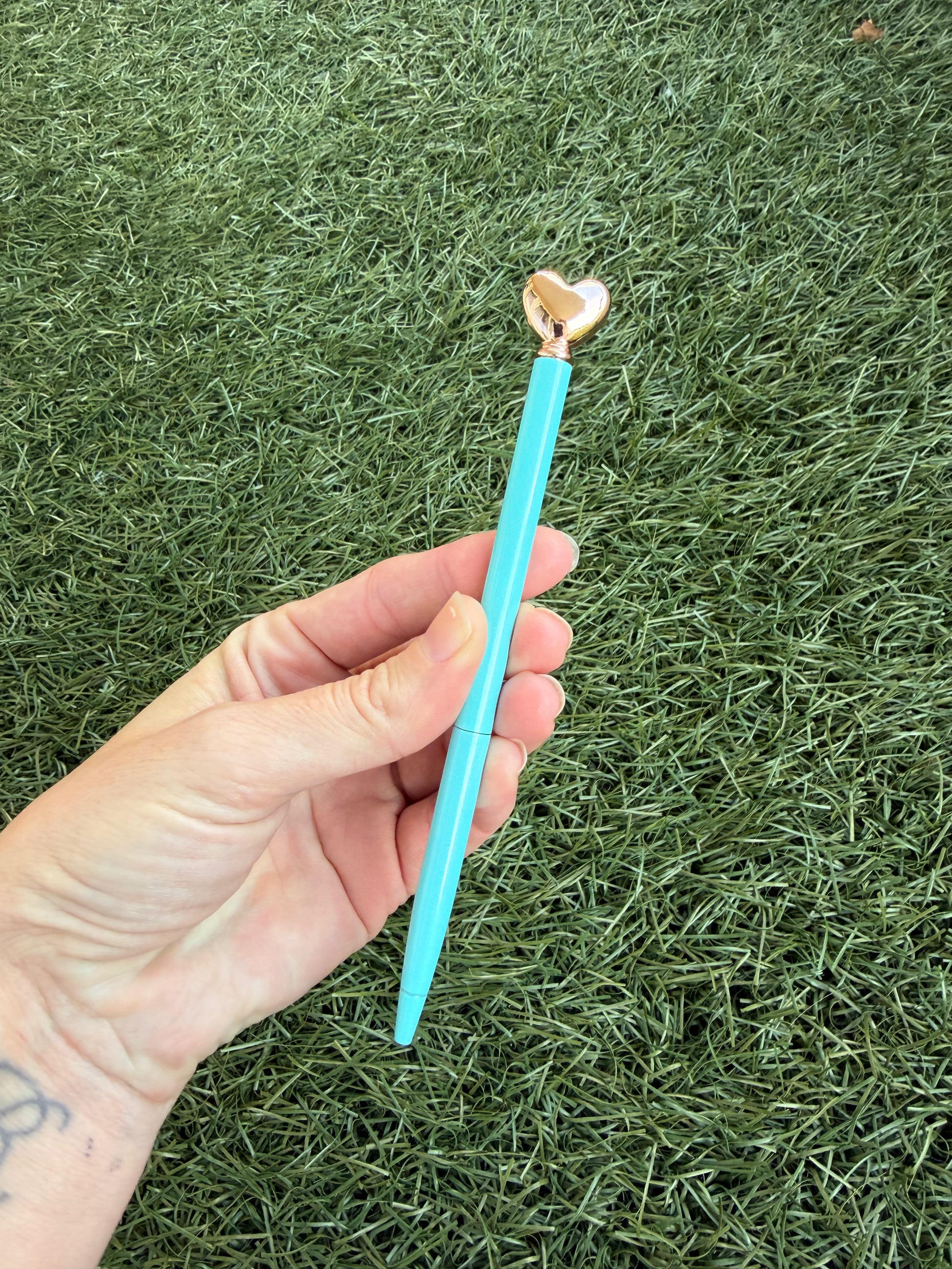 stylo à bille coloré EmjyShop

stylo à bille ergonomique pour bureau

stylo design papeterie créative

ensemble de stylos à bille originaux

stylo à bille fluide pour écriture confortable