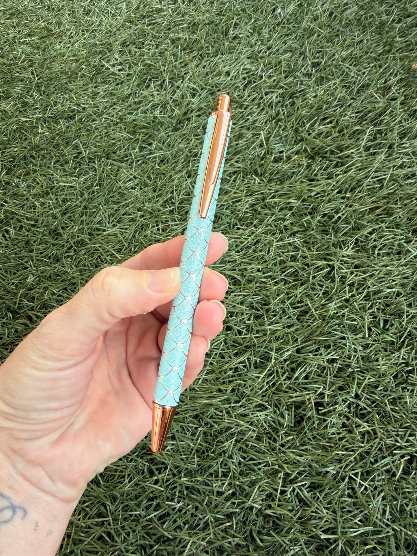 stylo à bille coloré EmjyShop

stylo à bille ergonomique pour bureau

stylo design papeterie créative

ensemble de stylos à bille originaux

stylo à bille fluide pour écriture confortable