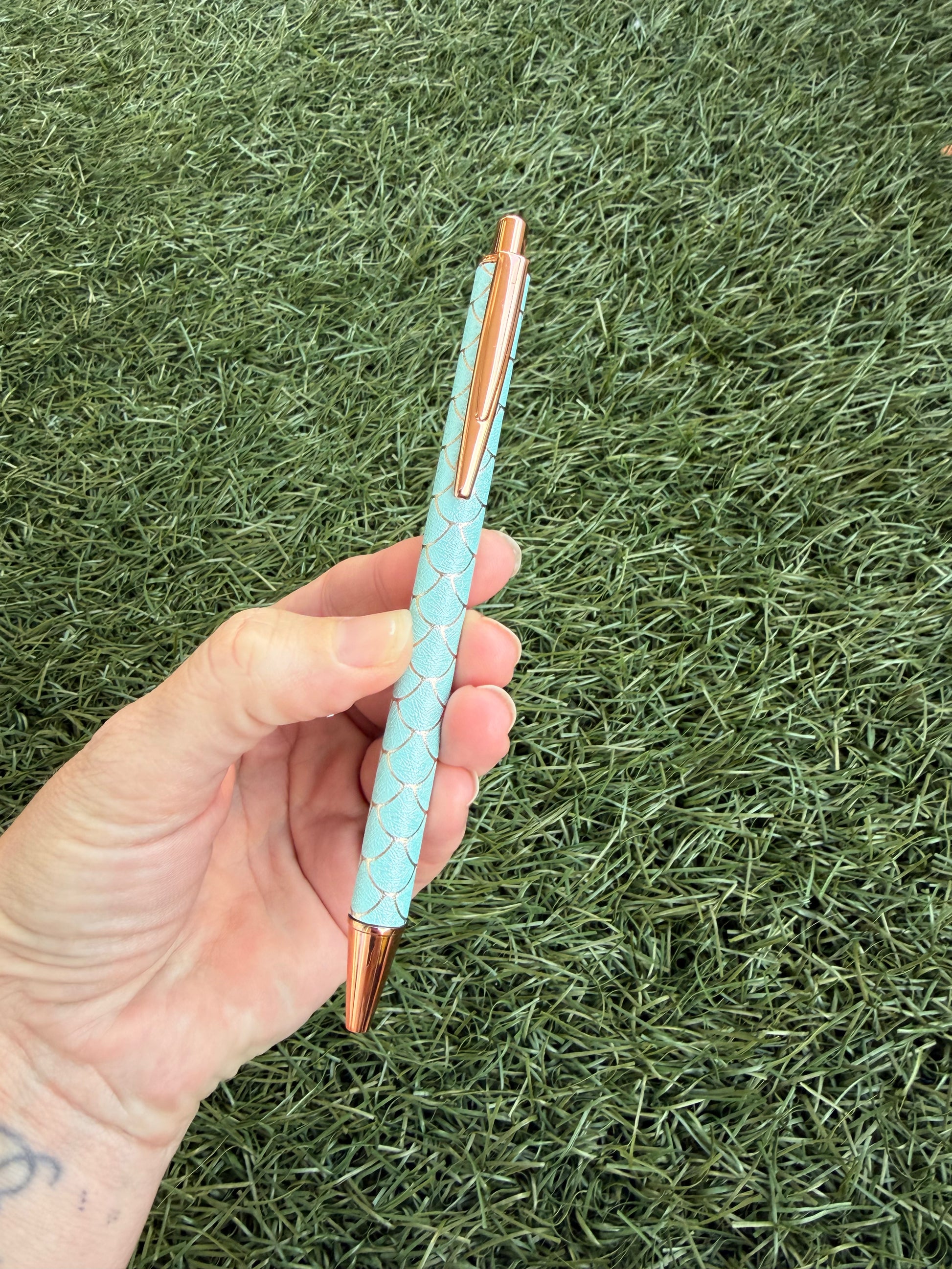 stylo à bille coloré EmjyShop

stylo à bille ergonomique pour bureau

stylo design papeterie créative

ensemble de stylos à bille originaux

stylo à bille fluide pour écriture confortable