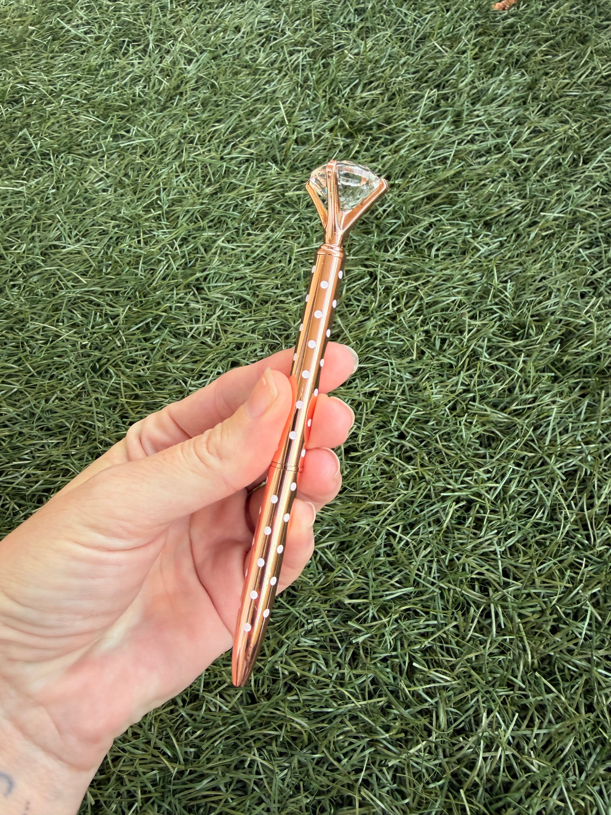 stylo à bille coloré EmjyShop

stylo à bille ergonomique pour bureau

stylo design papeterie créative

ensemble de stylos à bille originaux

stylo à bille fluide pour écriture confortable