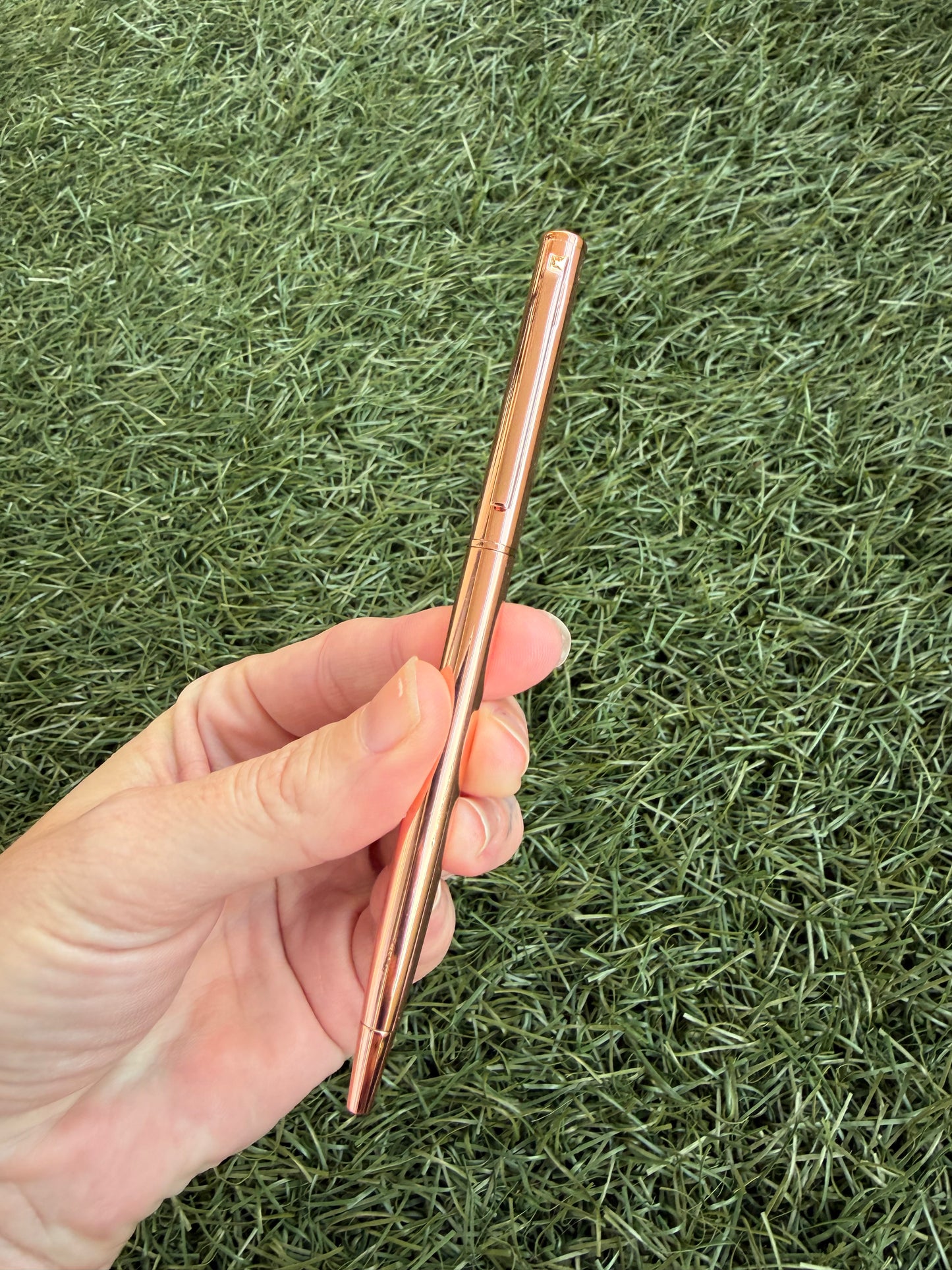 stylo à bille coloré EmjyShop

stylo à bille ergonomique pour bureau

stylo design papeterie créative

ensemble de stylos à bille originaux

stylo à bille fluide pour écriture confortable